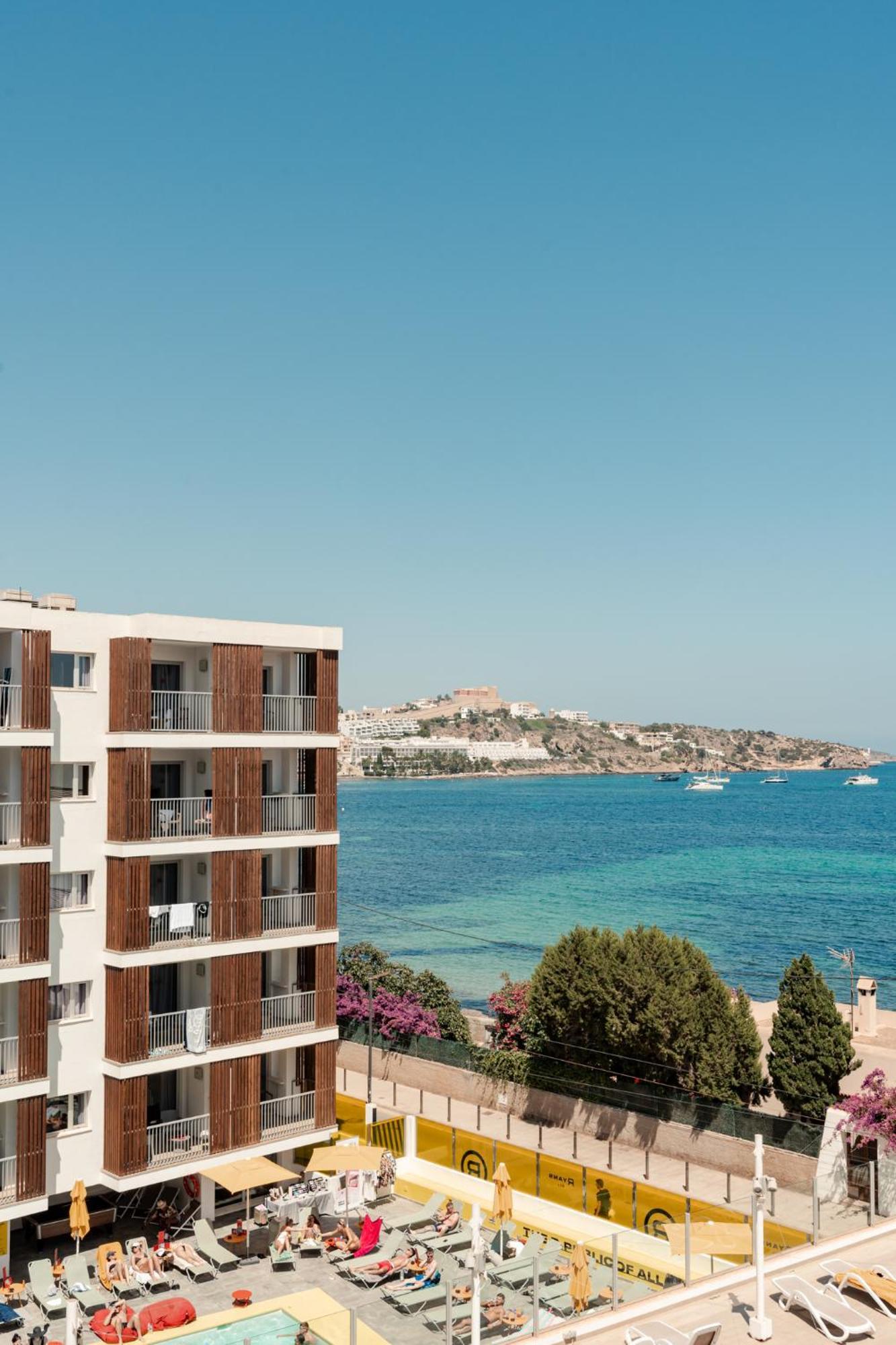 Ryans Ibiza Apartments - Only Adults Ngoại thất bức ảnh
