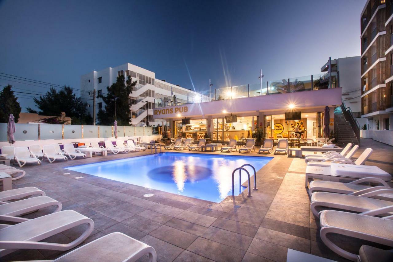 Ryans Ibiza Apartments - Only Adults Ngoại thất bức ảnh